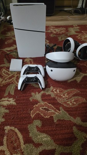 PlayStation 5 Slim Digital Bundle PSVR2 2 Controllers 2TB Seagate HDD Mint