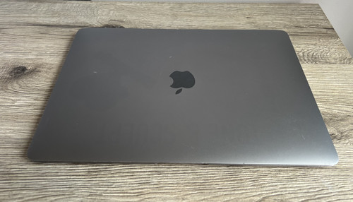 Apple MacBook Air A1932 13” Grey Laptop i5 8GB RAM 256GB SSD Retina Display