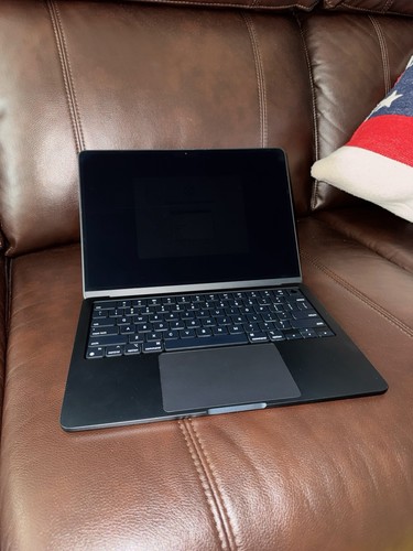 13-inch MacBook Air w M3 chip - Midnight MBA 13.6 MDN/10C GPU/8GB/512GB-USA Used