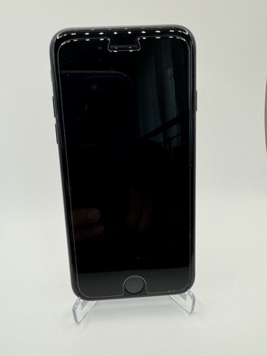 Apple iPhone 7 128GB Black A1778 Unlocked iOS 15 Excellent Condition + Battery