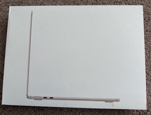 Apple MacBook Air 13" M3 16GB RAM 256GB SSD Starlight MC8J4LL/A BRAND NEW IN BOX