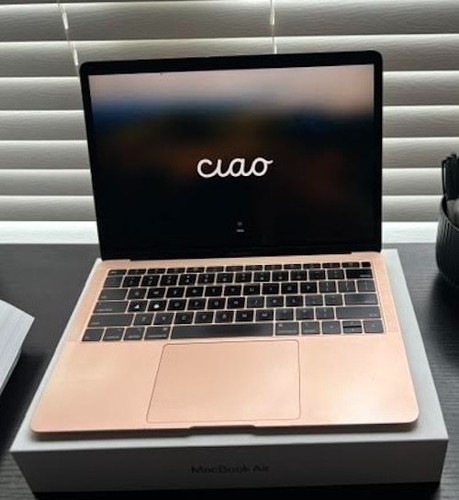 MacBook Air 13 Inch Rose Gold Used 1.6GHz dual-core Intel Core i5 13.3" LED