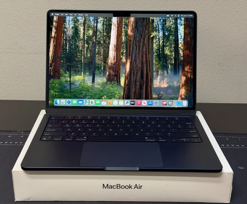 Apple MacBook Air 2024 13" Laptop M3 512GB SSD 8GB RAM A3113 Midnight 100% Batt