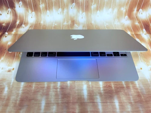 Apple Macbook Air 11" Laptop | i5 4GB RAM + 128GB SSD | MacOS Big Sur | Light Up