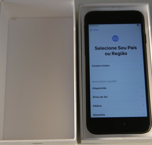 Apple iphone 7 128 gb black in good working condition