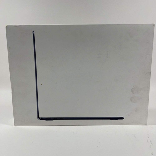 New 2024 Apple MacBook Air 13.6" M3 8C GPU 4.0GHz 8GB RAM 256GB SSD A3113