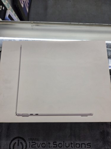 2024 Apple MacBook Air 13.6" M3 8C GPU 4.0GHz 8GB RAM 256GB SSD A3113